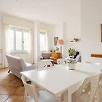 Semesterbostad Spaziosa Casa Con Giardino E Dependance Viareggio