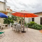 Spaziosa Casa Con Giardino E Dependance * Viareggio