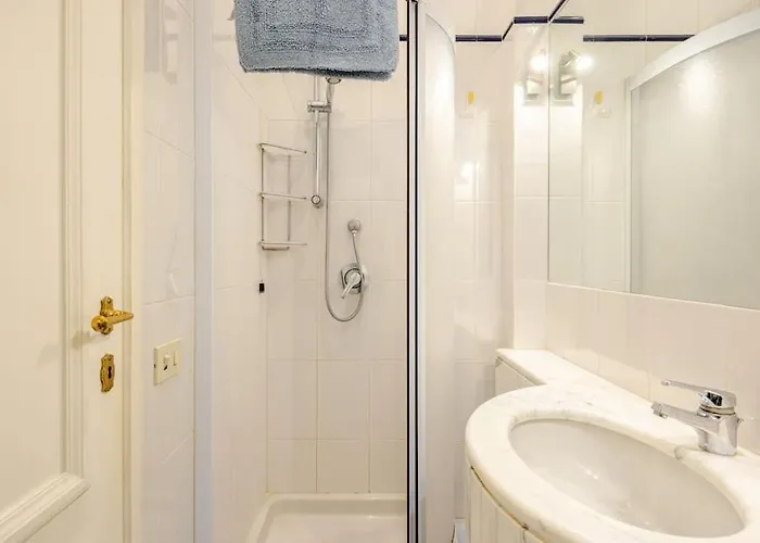 Spaziosa Casa Con Giardino E Dependance Будинок відпочинку