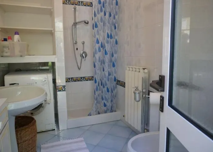 Casa vacanze Spaziosa Casa Con Giardino E Dependance